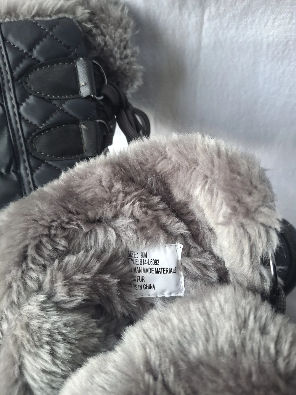 Women’s Gray Faux-Fur Winter Lace-Up Boots